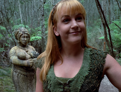 extant_XenaWarriorPrincess_2x15-ADayintheLife_00375
