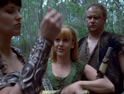 extant_XenaWarriorPrincess_2x15-ADayintheLife_00396