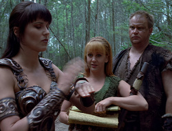 extant_XenaWarriorPrincess_2x15-ADayintheLife_00398