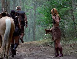extant_XenaWarriorPrincess_2x15-ADayintheLife_00435