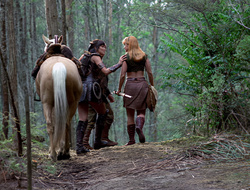 extant_XenaWarriorPrincess_2x15-ADayintheLife_00446