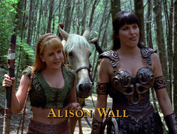 extant_XenaWarriorPrincess_2x15-ADayintheLife_00482
