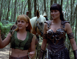 extant_XenaWarriorPrincess_2x15-ADayintheLife_00486