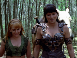 extant_XenaWarriorPrincess_2x15-ADayintheLife_00493