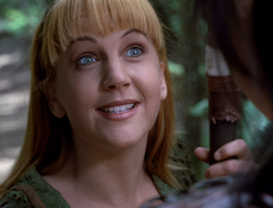 extant_XenaWarriorPrincess_2x15-ADayintheLife_00542