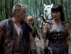 extant_XenaWarriorPrincess_2x15-ADayintheLife_00566