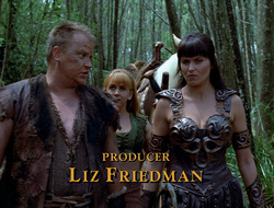 extant_XenaWarriorPrincess_2x15-ADayintheLife_00576