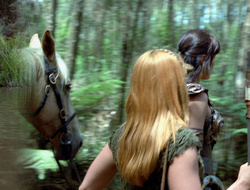 extant_XenaWarriorPrincess_2x15-ADayintheLife_00622