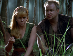 extant_XenaWarriorPrincess_2x15-ADayintheLife_00643