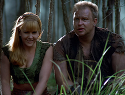 extant_XenaWarriorPrincess_2x15-ADayintheLife_00648
