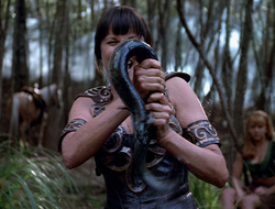 extant_XenaWarriorPrincess_2x15-ADayintheLife_00742