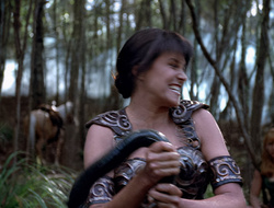 extant_XenaWarriorPrincess_2x15-ADayintheLife_00743