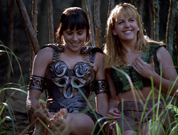 extant_XenaWarriorPrincess_2x15-ADayintheLife_00891