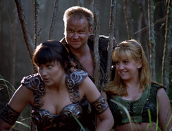 extant_XenaWarriorPrincess_2x15-ADayintheLife_00918
