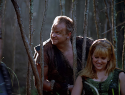 extant_XenaWarriorPrincess_2x15-ADayintheLife_00920