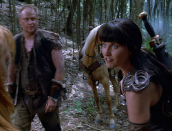 extant_XenaWarriorPrincess_2x15-ADayintheLife_00957