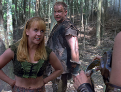 extant_XenaWarriorPrincess_2x15-ADayintheLife_00964