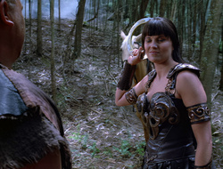 extant_XenaWarriorPrincess_2x15-ADayintheLife_00974