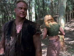 extant_XenaWarriorPrincess_2x15-ADayintheLife_00976