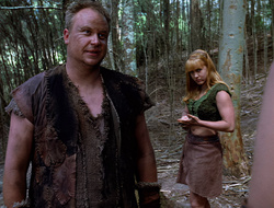 extant_XenaWarriorPrincess_2x15-ADayintheLife_00998