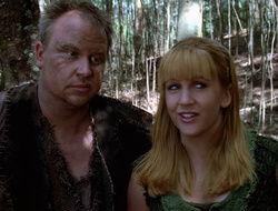 extant_XenaWarriorPrincess_2x15-ADayintheLife_01034