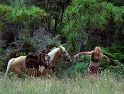 extant_XenaWarriorPrincess_2x15-ADayintheLife_01048
