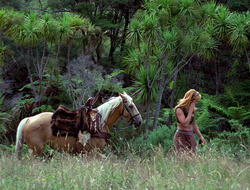 extant_XenaWarriorPrincess_2x15-ADayintheLife_01054
