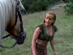 extant_XenaWarriorPrincess_2x15-ADayintheLife_01069