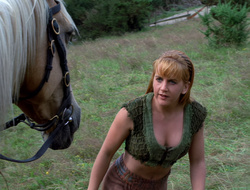 extant_XenaWarriorPrincess_2x15-ADayintheLife_01070