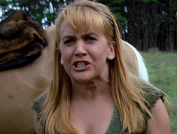 extant_XenaWarriorPrincess_2x15-ADayintheLife_01096