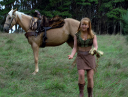 extant_XenaWarriorPrincess_2x15-ADayintheLife_01103