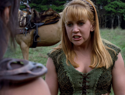 extant_XenaWarriorPrincess_2x15-ADayintheLife_01110