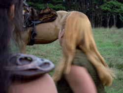 extant_XenaWarriorPrincess_2x15-ADayintheLife_01111