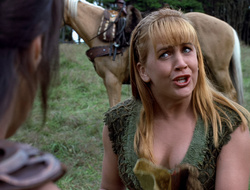 extant_XenaWarriorPrincess_2x15-ADayintheLife_01119
