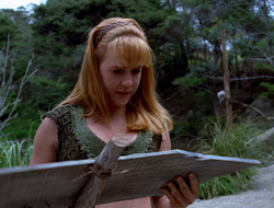 extant_XenaWarriorPrincess_2x15-ADayintheLife_01137