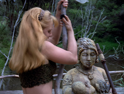 extant_XenaWarriorPrincess_2x15-ADayintheLife_01155