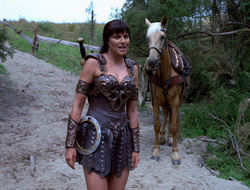 extant_XenaWarriorPrincess_2x15-ADayintheLife_01162