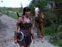 extant_XenaWarriorPrincess_2x15-ADayintheLife_01163