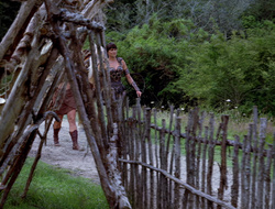 extant_XenaWarriorPrincess_2x15-ADayintheLife_01211