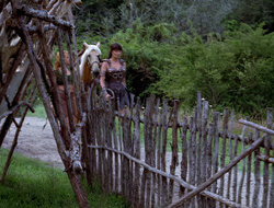 extant_XenaWarriorPrincess_2x15-ADayintheLife_01212