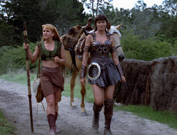 extant_XenaWarriorPrincess_2x15-ADayintheLife_01222
