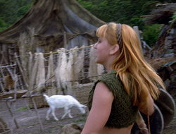 extant_XenaWarriorPrincess_2x15-ADayintheLife_01241