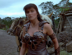 extant_XenaWarriorPrincess_2x15-ADayintheLife_01285