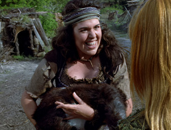 extant_XenaWarriorPrincess_2x15-ADayintheLife_01345
