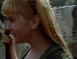 extant_XenaWarriorPrincess_2x15-ADayintheLife_01358