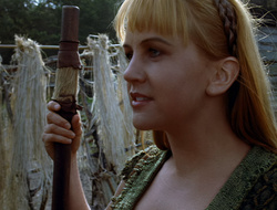 extant_XenaWarriorPrincess_2x15-ADayintheLife_01360