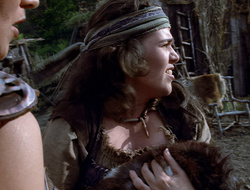extant_XenaWarriorPrincess_2x15-ADayintheLife_01390