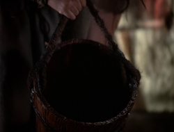 extant_XenaWarriorPrincess_2x15-ADayintheLife_01476