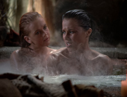 extant_XenaWarriorPrincess_2x15-ADayintheLife_01505