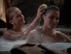 extant_XenaWarriorPrincess_2x15-ADayintheLife_01521